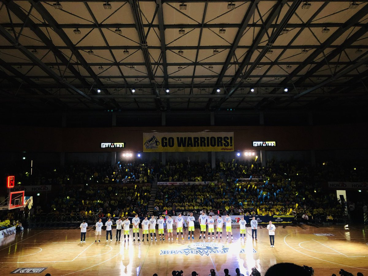 もっと何回も撮りに行きたかったけど叶わなかった…
なのでB2優勝の時の！
今シーズンもこの舞台に立つ！

#バスケインフラリーグ
#インフロニア
#信州ブレイブウォリアーズ
#ことぶきアリーナ千曲