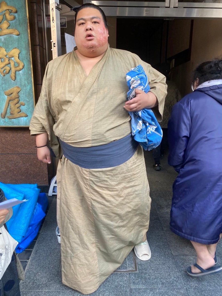 shizuuchi_k's tweet photo. 今年も1年ありがとうございました！

2025年もよろしくお願いいたします🐍🎍

#Netflix
#サンクチュアリ
#サンクチュアリ聖域
#sanctuary
#静内
#住洋樹 https://t.co/DsLN604vgb