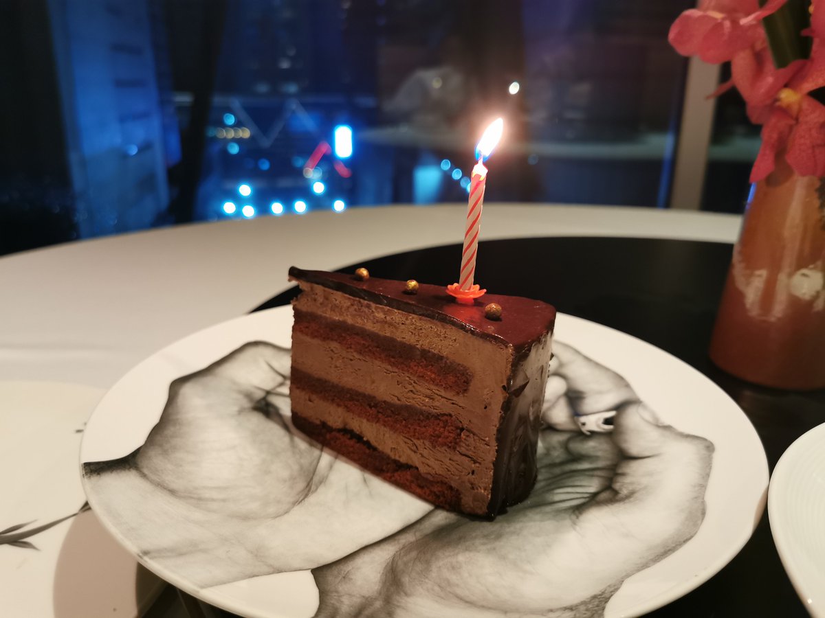 #XmasBirthday Celebration

Dad’s generous gift, Mom’s delicious food, Hub’s Tong Le Private Dining

Grateful for all the #love and #blessings in my life. Wishing my followers an awesome 12 Days of Xmas and a promising New Year as beautiful as mine! 

#MerryChristmas #HappyNewYear