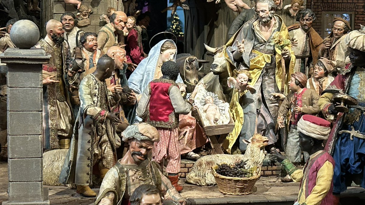 De enige manier om terug te blikken op 2024 is via de kribbe met de God-mens Jezus Christus.

De enige manier om vooruit te blikken op 2025 is via de kribbe met de God-mens Jezus Christus.

Goede jaarwisseling!
