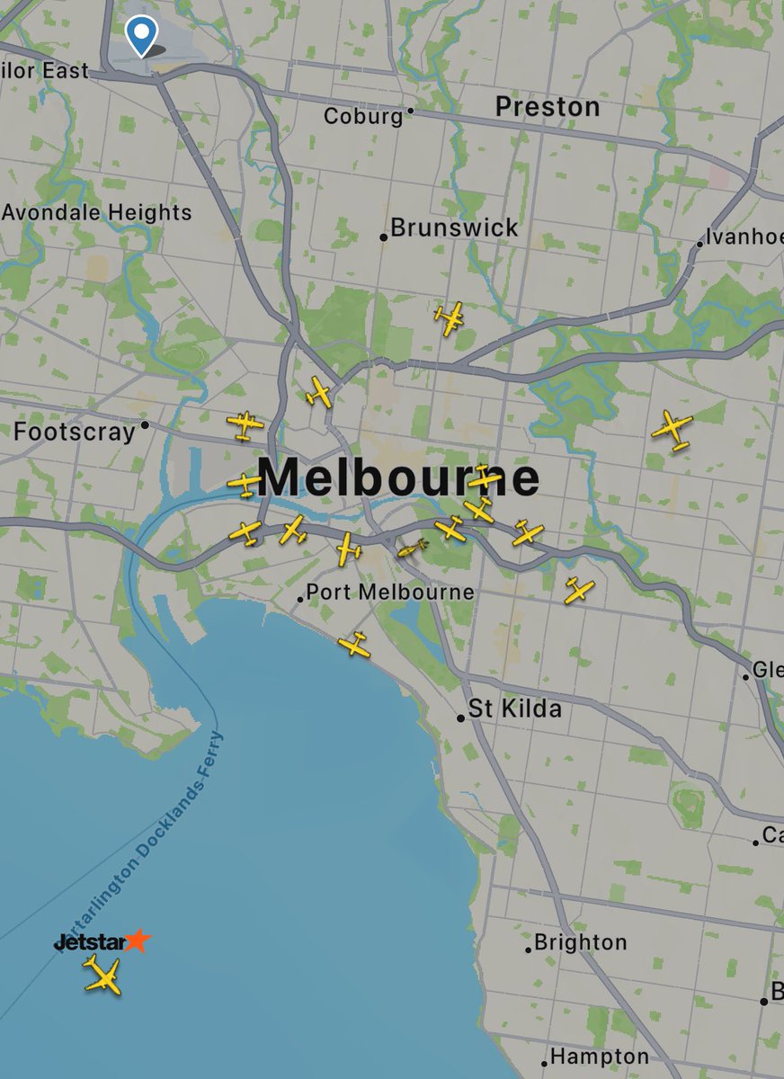 flightradar24's tweet photo. A snapshot of the GA aircraft flying around Sydney and Melbourne as the new year is seen in. https://t.co/UCO8MSIZtj