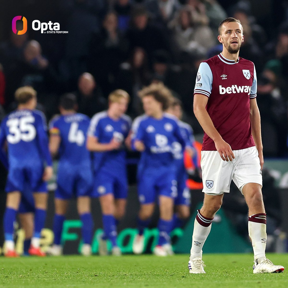 OptaJoe's tweet image. 79 - West Ham United conceded the most goals in the Premier League in 2024 (79), while it was their most in the league in a year since 1967, when they conceded 85. Hammered.