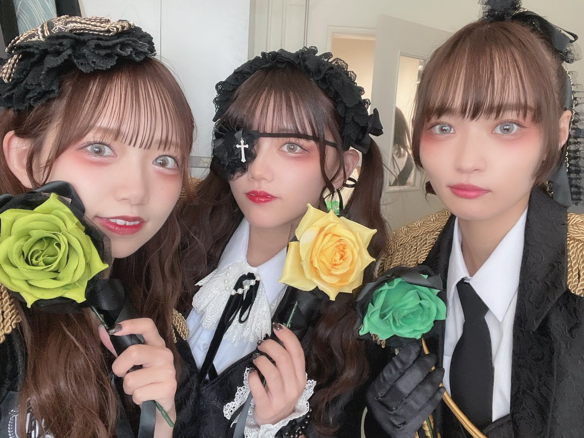 fujunbg_Besu's tweet photo. 若草式姉妹🍀
メグお姉様と4人でのお写真はないのよね…
#x純文学少女歌劇団 
#若草式ジョー
#若草式ベス
#若草式エイミー https://t.co/cPrzjtldjH