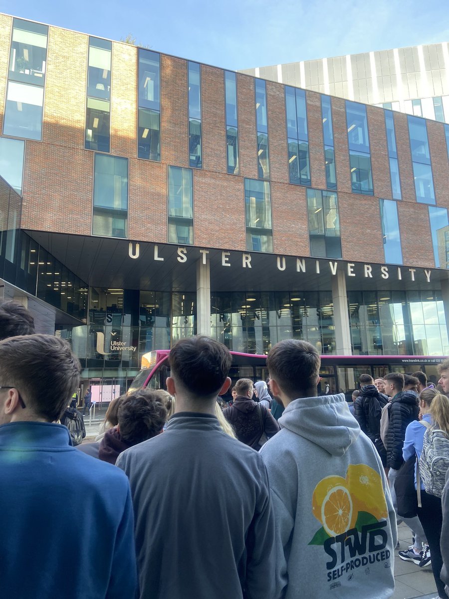 Osisiye's tweet image. 2024 is teaching me the value of transformation,from seeing squirrels 🐿️ as ‘bushmeat’ in Nigeria to cherishing them here in N. Ireland,my journey has reshaped my mindset.

Grateful to @UlsterUni,recently named UK Uni of the Year &amp;amp; everyone who supported us! 💪🏾

#NewYear2024 🌍✨