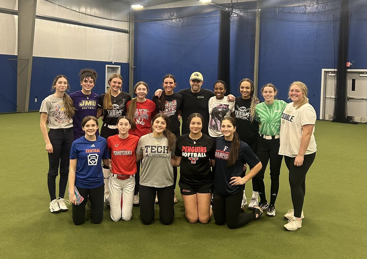 Kaliana Ray 2027 (@kalianaray) on Twitter photo It’s always a great workout with <a href="/Tommyw001/">Tommy Watts</a> 💪🏽❤️ Thank you for everything and always pushing us! Great work to all the girls!!
<a href="/Coach2K_OSU/">Kirin Kumar</a> <a href="/Coach_mcGuem/">Matthew Guemmer</a> <a href="/CoachCourtOSU/">Courtney Vierstra</a> <a href="/coach_crowell/">Clarisa Crowell</a> <a href="/mysha_sataraka/">Mysha Sataraka</a> <a href="/CoachVUCONN/">Laura Valentino</a> <a href="/CoachMacUCONN/">Mackenzie Keyes</a> <a href="/nix131313/">Coach Nix</a> <a href="/GriffJ_13/">Griffin Joiner</a> <a href="/coachjanelhayes/">Coach Janel Hayes</a> It’s always a great workout with <a href="/Tommyw001/">Tommy Watts</a> 💪🏽❤️ Thank you for everything and always pushing us! Great work to all the girls!!
<a href="/Coach2K_OSU/">Kirin Kumar</a> <a href="/Coach_mcGuem/">Matthew Guemmer</a> <a href="/CoachCourtOSU/">Courtney Vierstra</a> <a href="/coach_crowell/">Clarisa Crowell</a> <a href="/mysha_sataraka/">Mysha Sataraka</a> <a href="/CoachVUCONN/">Laura Valentino</a> <a href="/CoachMacUCONN/">Mackenzie Keyes</a> <a href="/nix131313/">Coach Nix</a> <a href="/GriffJ_13/">Griffin Joiner</a> <a href="/coachjanelhayes/">Coach Janel Hayes</a>