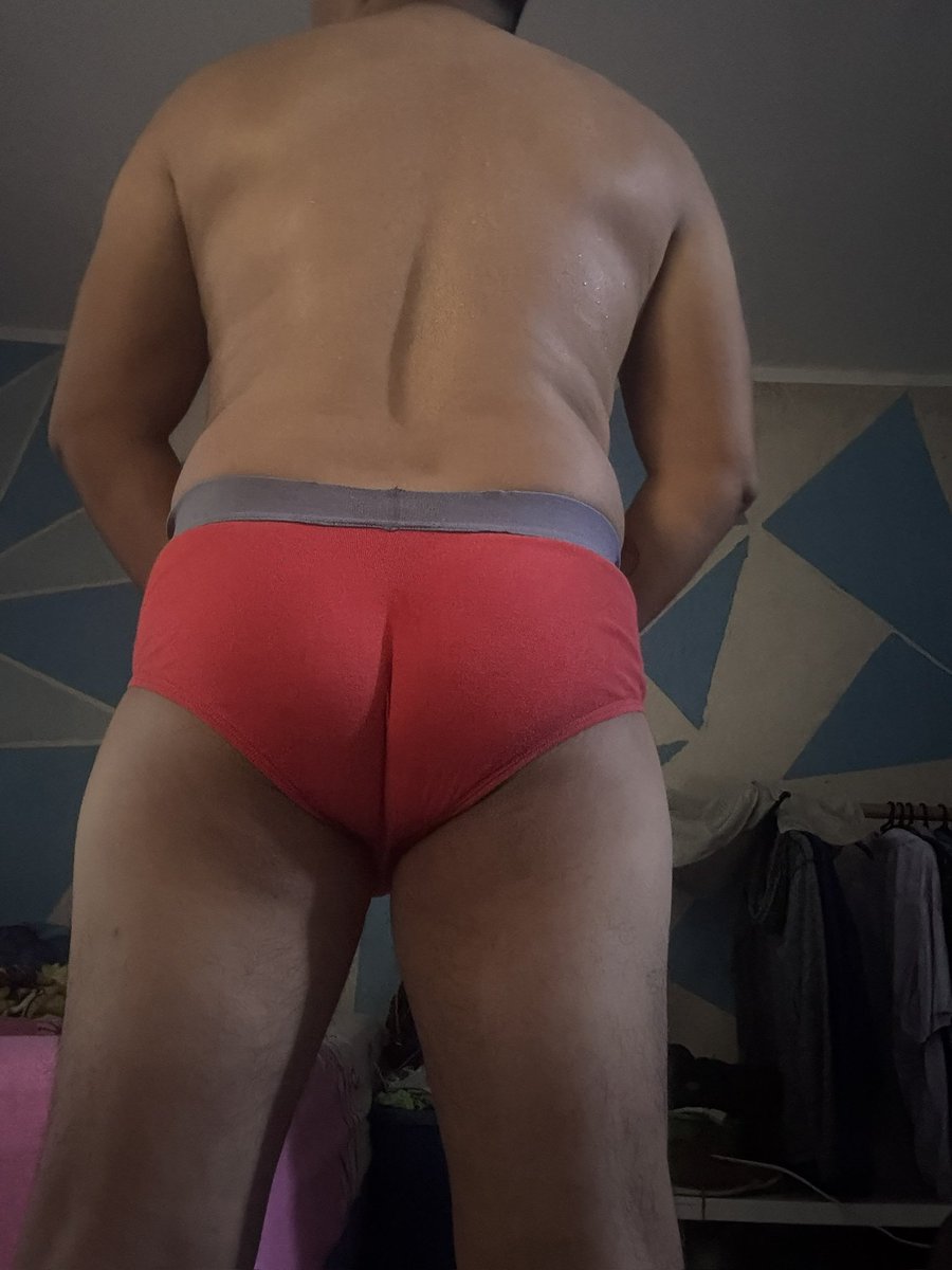 Último día del año y como es costumbre usando siempre trusas 
#Trusa #Brief #Slip #Calzoncillo #Bikini