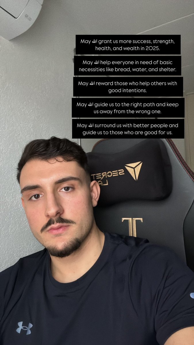 Furkeess tweet media