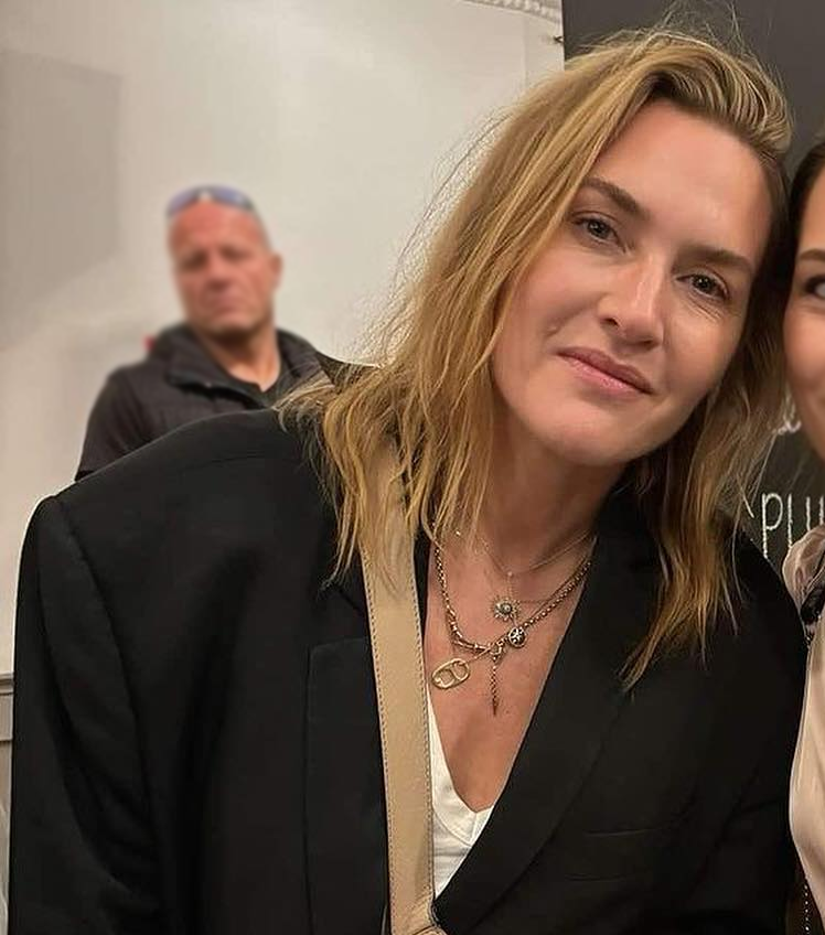 winslet's tweet photo. always thinking about it good morning https://t.co/17GepxRWo5