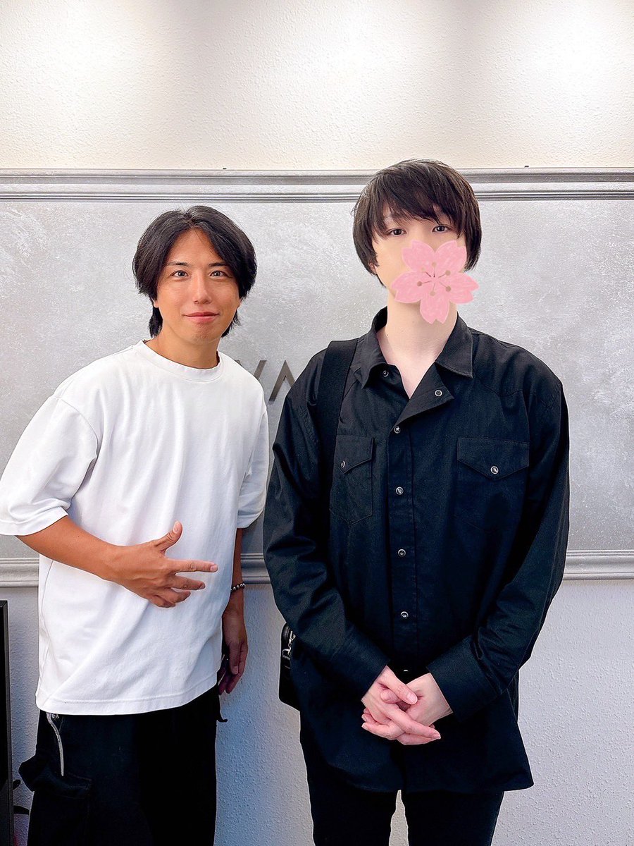 そらるさん
2ヶ月毎のカットメンテナンス✨
ライブ前はセットしやすい長さと適度な重さを残しますが、今回は少しサッパリ切らせて頂きました🎶