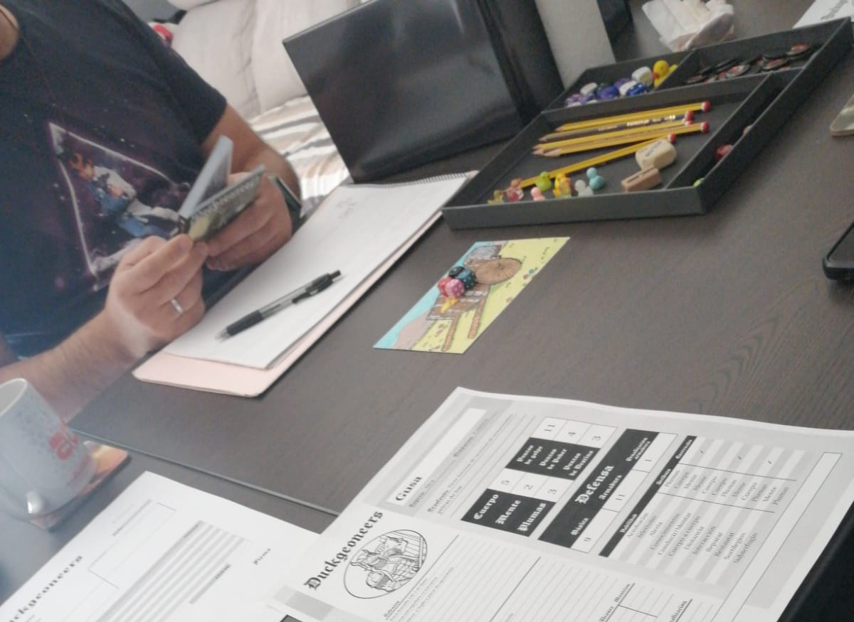 Despedimos el año jugando a #Duckgeoneers de <a href="/readuck/">ReaDuck Ediciones</a>