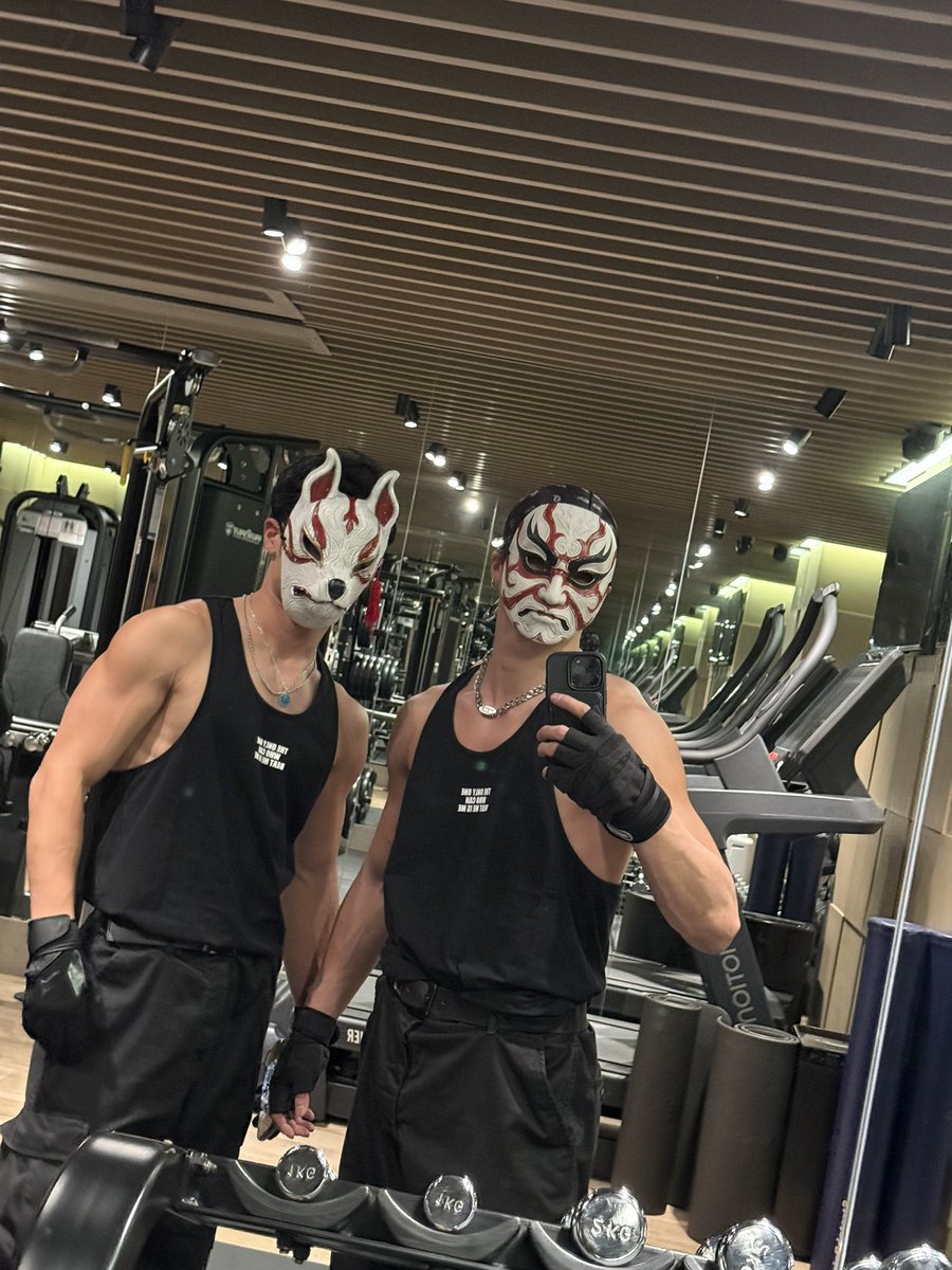 肉体派として今後も頑張って参りたいと思っております。 引き続き