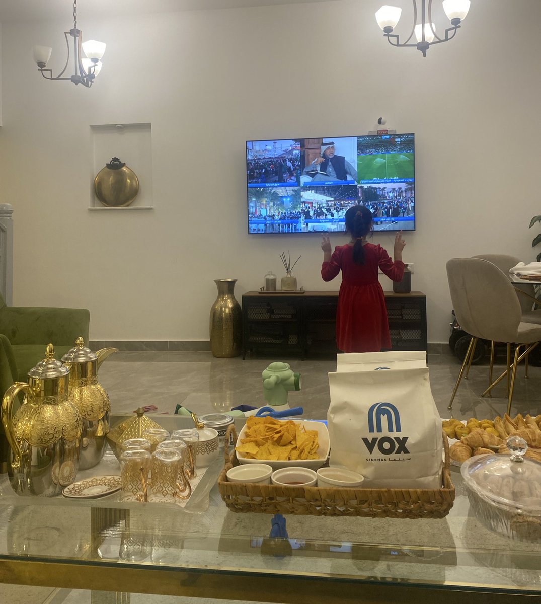 جاهزين… باقي الفوز وتتم فرحتنا🇴🇲.. قولوا يارب
#عمان_السعودية