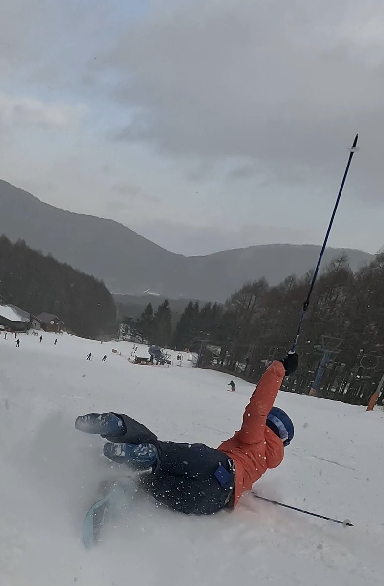 久しぶりにバラバラ転けしたw