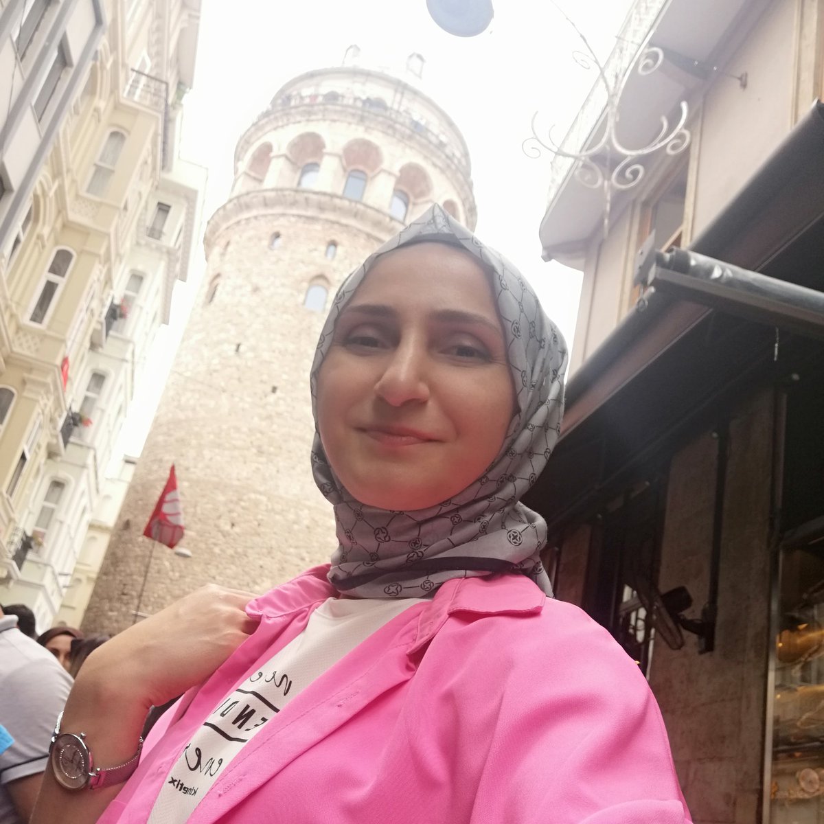 Farmasicemile's tweet photo. #YeniProfilResmi https://t.co/bbH06OEPf9