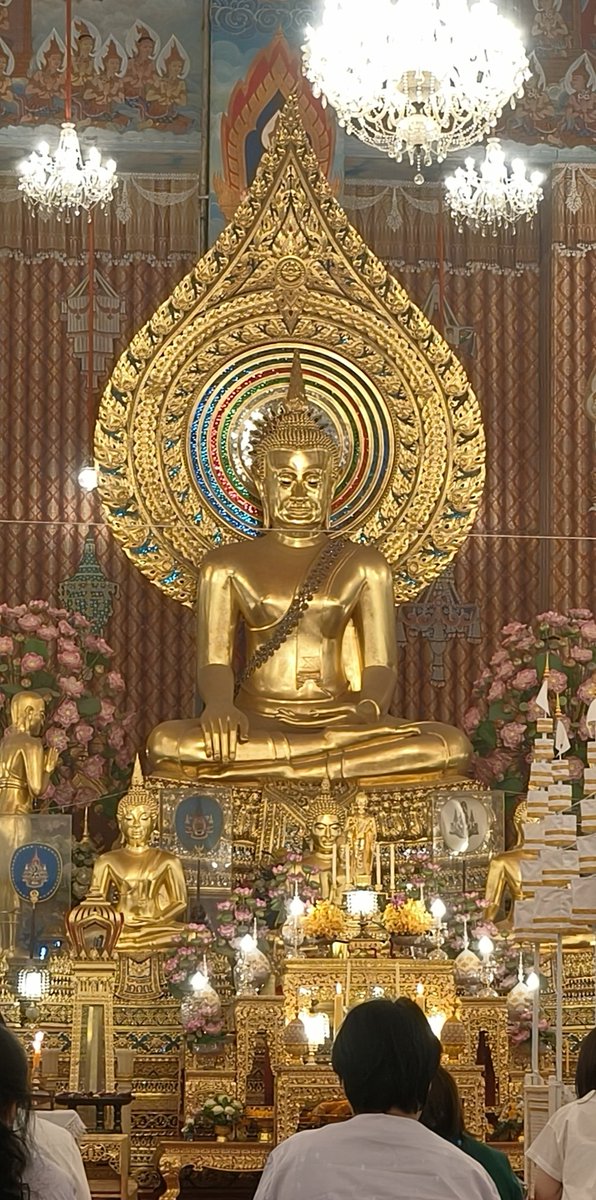 lookkwun's tweet image. 🙏🙏🙏
“Peace is not something you wish for, it is something you make, something you are, something you do and something you give away. ” ― Robert Fulghum
😇😇😇
#LookKwunSLife #HappyInTime #HappyNLuckyGal #Buddhist #HappyNewYear #MakeMerit #Bangkok #สวดมนต์ข้ามปี #สวัสดีปีใหม่