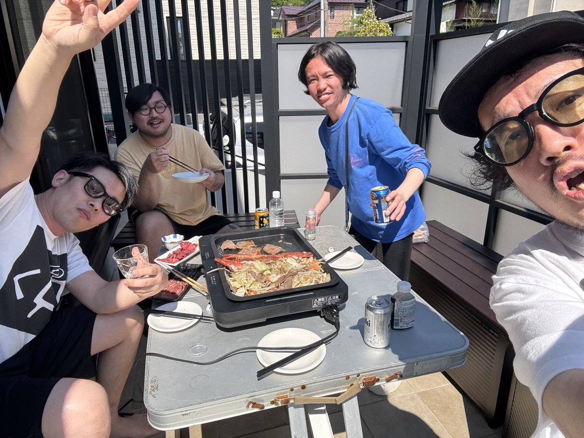 mynameis

今年もマイペースではありましたが、確実に前に進むことが出来た1年でした。とにかく楽しかった。

出会えた皆様、支えてくれた皆様に感謝し、来年こそ、音源出します

2024年、ありがとうございました！
来年もよろしくお願い致します

良いお年を！