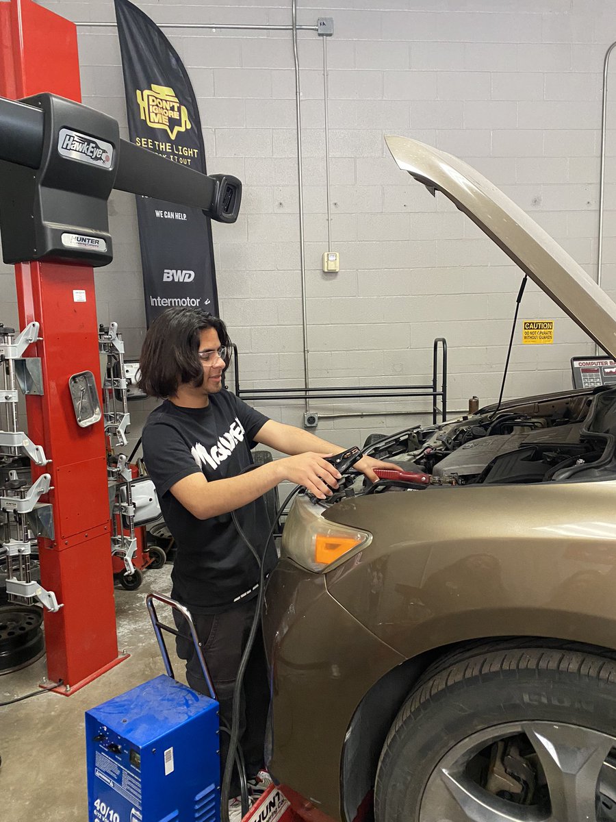 Can you help me raise money for Lamar CISD Auto Fundraiser 24 by sharing this message on Facebook or Twitter? Thank you!

Allen is raising money for Lamar CISD Auto Fundraiser 24. Would you please consider donating? Thank you! 

raise.snap.app/donate/lamar-c…