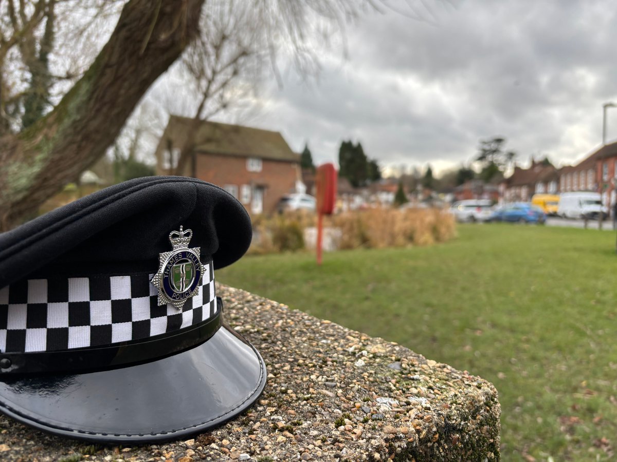 TVP_Bucks's tweet image. Out #OnTheBeat in the Chalfonts today 👮‍♂️

One motorist reported for parking on the zebra crossing zig-zag lines in #ChalfontStPeter 📝 

Patrols of #ChalfontStGiles included the village centre and Bottrells Lane / Hodgemoor Woods 

#YouSaidWeDid