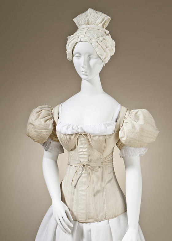 Corset, 1830-40. Los Angeles County Museum of Art.