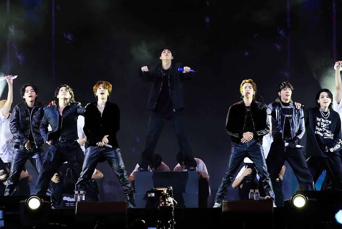 BTSが完全体で再集結する2025年スタート！

BTSが完全体で再集結する2025年スタート！

BTSが完全体で再集結する2025年スタート！