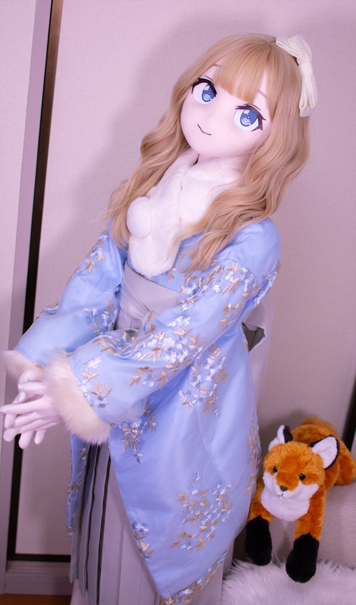 あけましておめでとうございます😌✨㊗
今年も１年、うちの子の可愛さをぎゅんぎゅん引き出していけるよう頑張りたいと思います💪😘
幸😆奈「はっぴーにゅーいやーだよぉ✨お着物にあってるでしょ～」
今年もよろしくお願いしますです～🥰うちの子可愛いはじめ💕