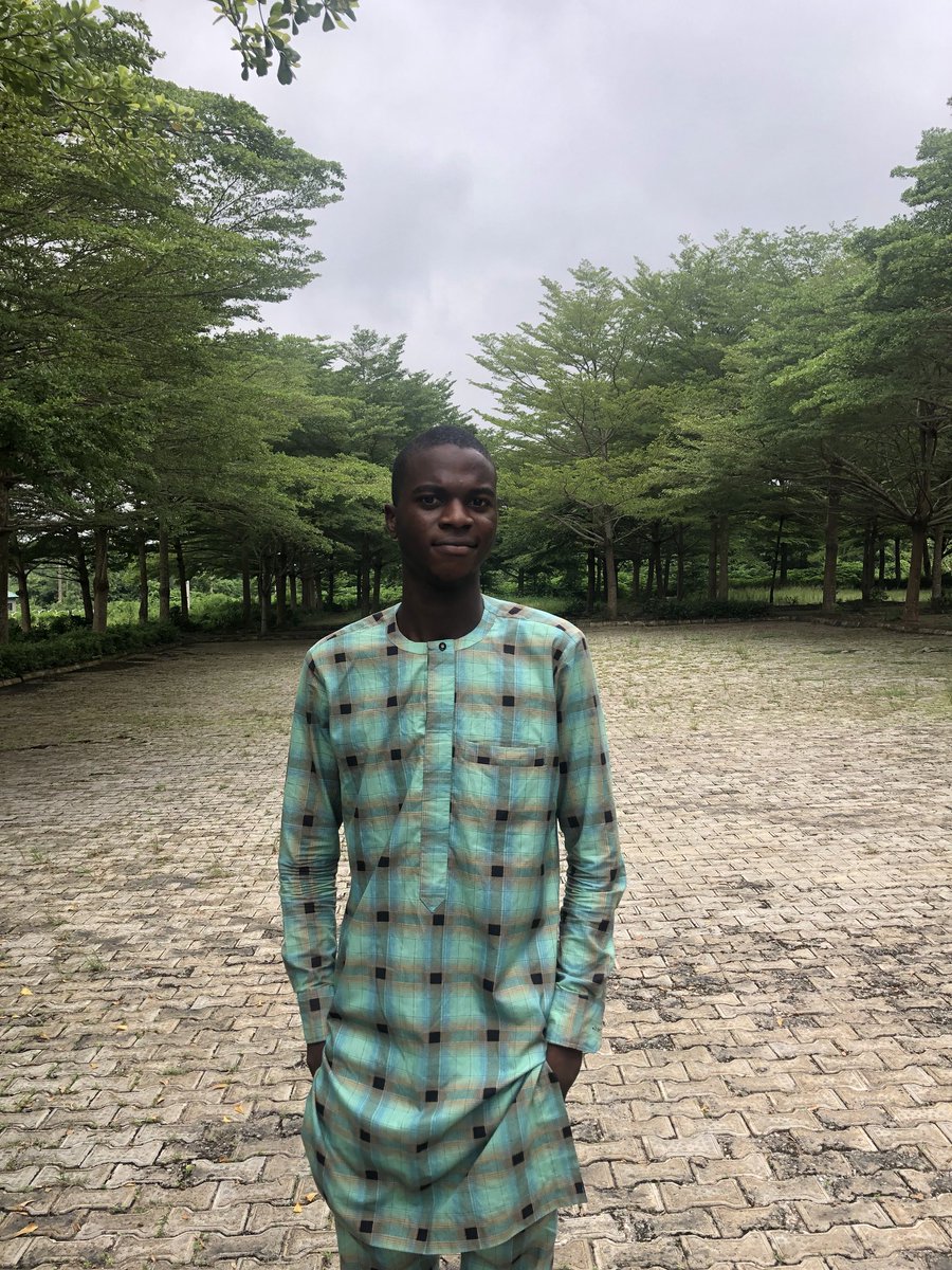 Oluwa_smart04's tweet photo. Started the year single 🥺🥺
Had few crushes here and there
Had Flings too 😏😏
Still single by the year 😩😩😩
Nice one 👍👍
Thank you everyone 🤧🥹🥹🥹
#byebye2024
#bye_December
#HappyNewYearInAdvance https://t.co/Q5z7PsZF3r
