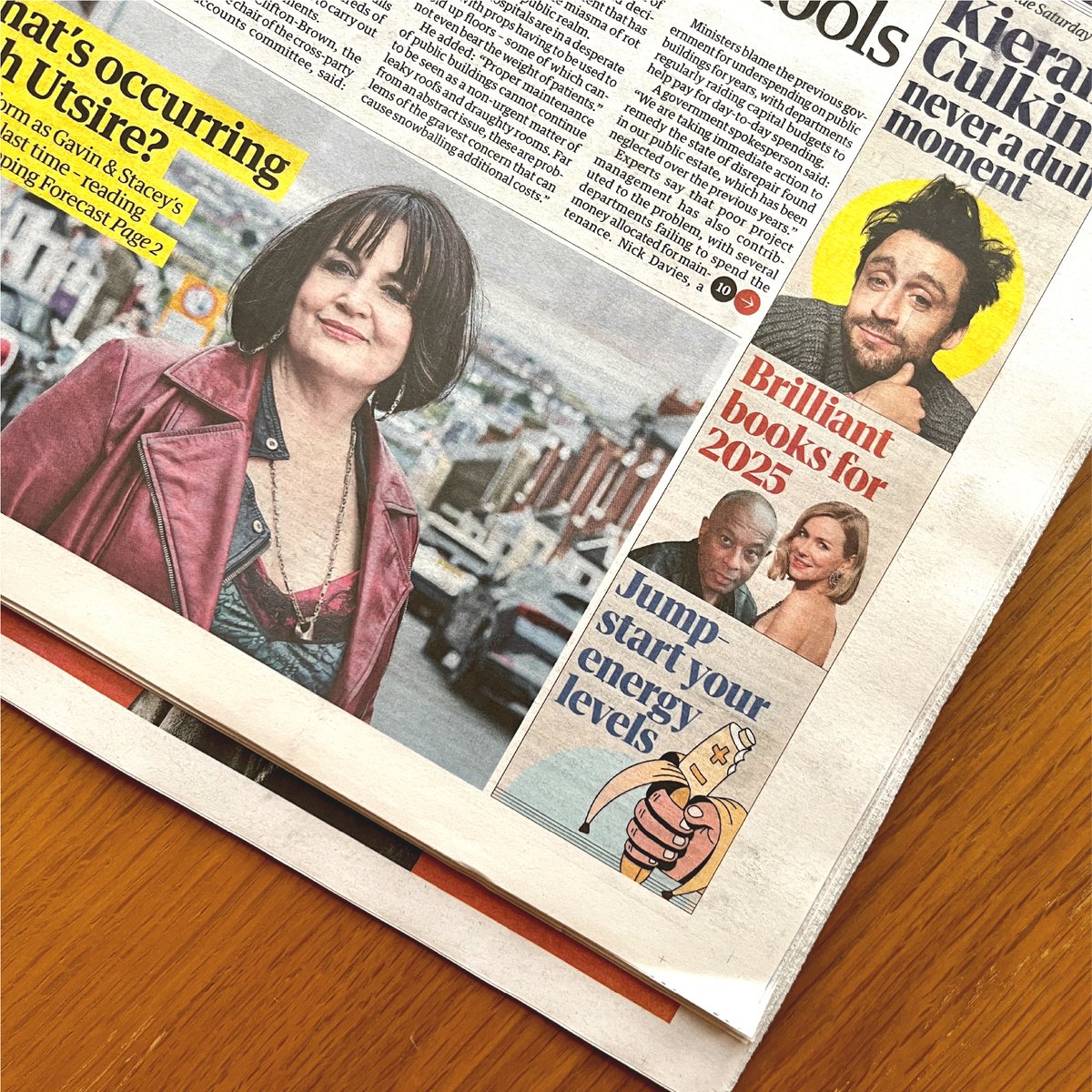 Happy New Year! 🎇

Here's some new work for <a href="/guardian/">The Guardian</a>, cover and a few inside illustrations for their Lifestyle supplement. The article was about all the different ways to boost your energy in January!🔋⚡️

Thanks to AD Suzanne &amp; my agents <a href="/Makingpictures/">Making Pictures</a>