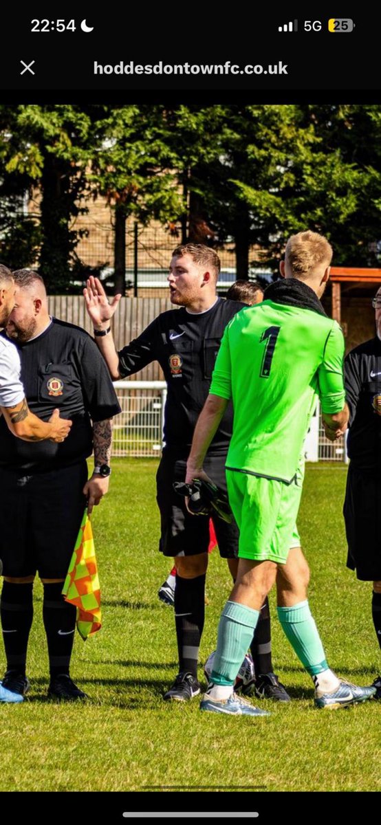 As another year passes, reflecting what another year it’s been on and off the pitch for myself. Thank you to everyone who’s always shown support. Wish everyone a happy new year❤️