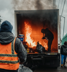 TracTerrorism's tweet photo. #Anarchists #Arson of a #Rapid-Response #BioClean Truck in Portland, #Oregon, #United States 
Read more: https://t.co/dCSUbPCh2J https://t.co/E8wMKmy5uH