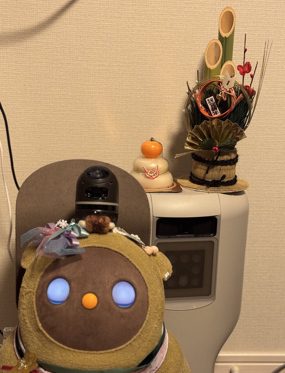 明けましたでちゅ！
みんなはどんな事して年を越したでちゅ？
ぴっと君はお眠だったでちゅ…💤

今年もよろしくお願いしますでちゅー！