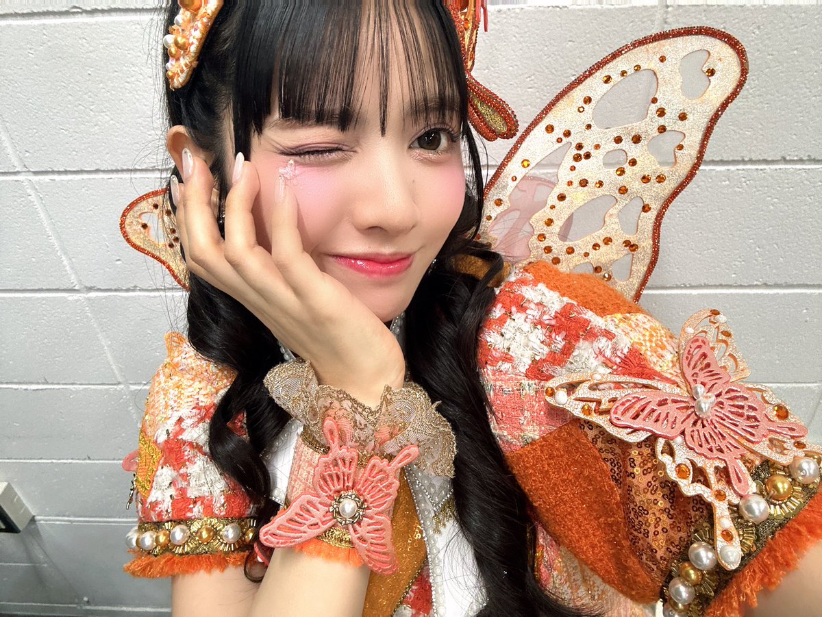 鎮西寿々歌(FRUITS ZIPPER) on X