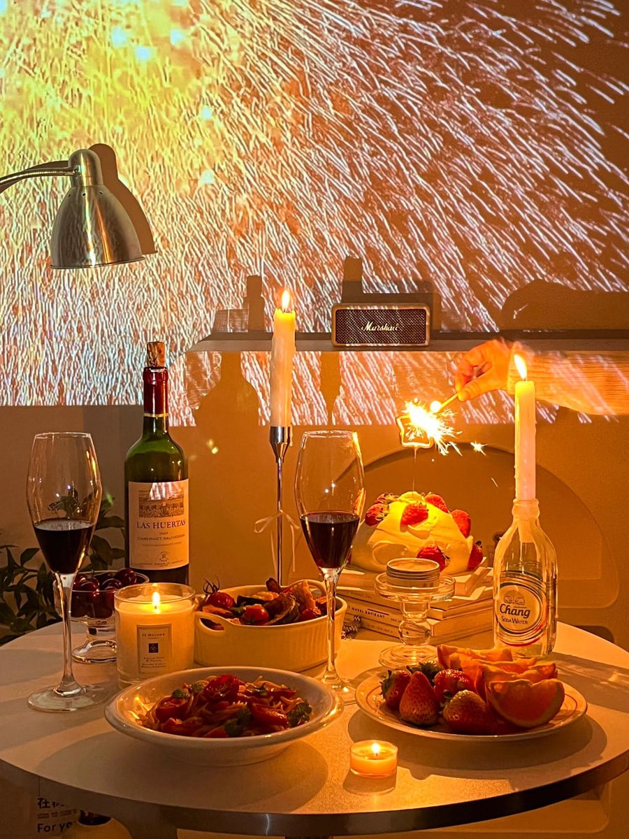 Celia🧸🖤 tweet media