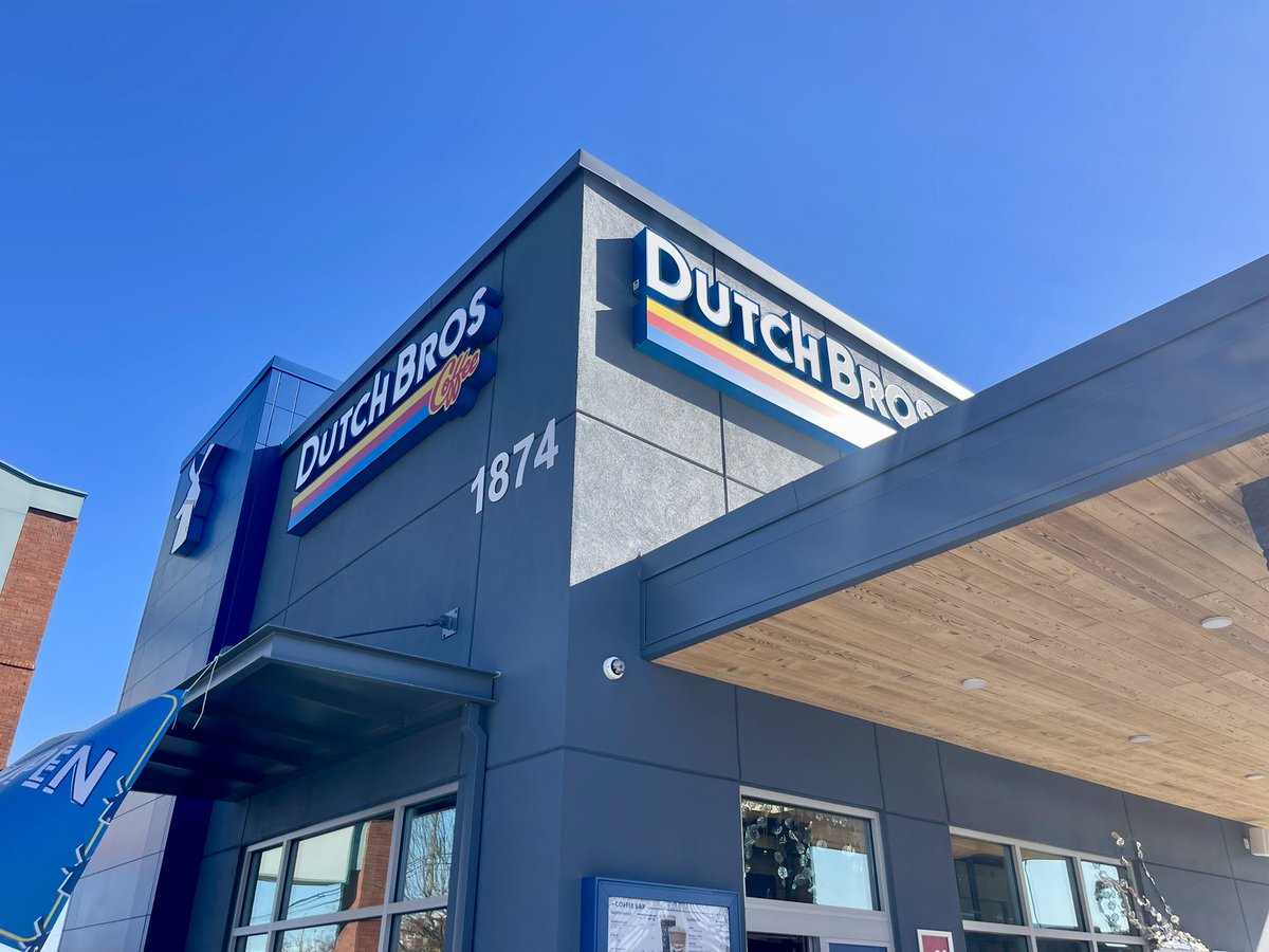 A little caffeine to help me stay up until midnight this New Year’s Eve ☕️😋  And think I just found my new favorite coffee spot. <a href="/DutchBros/">Dutch Bros Coffee</a> in Prattville is officially open!

#dutchbros #dutchbroscoffee #prattville #grandopening