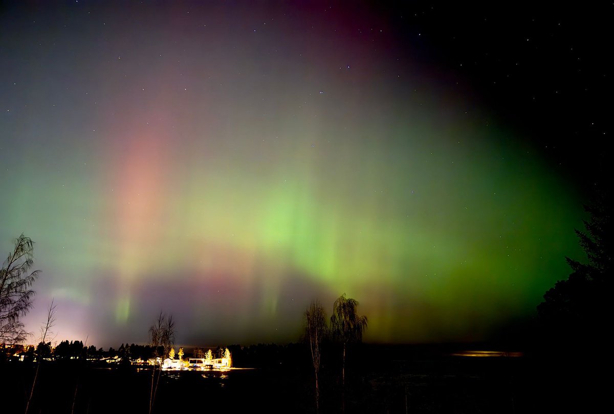 Hyvää Uutta Vuotta!
Gott Nytt År!
Happy New Year!