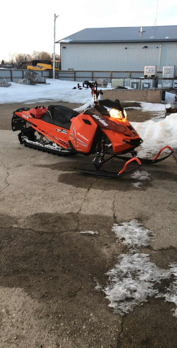 SuttonBrady's tweet photo. Looking for a low miles 2015 800 etec engine for my 15 summit https://t.co/uzUsu33XjY