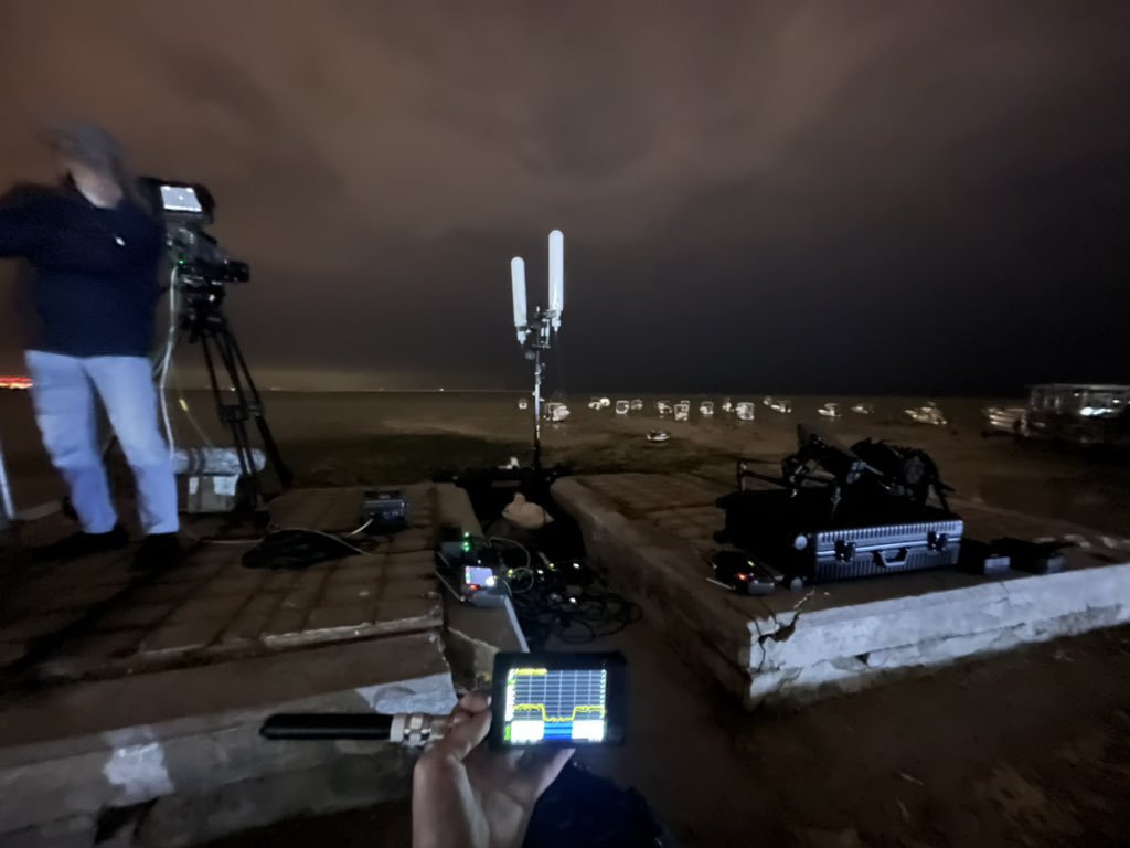 dashcom_'s tweet image. Bureau du soir