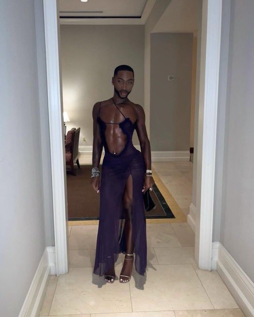 summrforever_'s tweet photo. we stepping out tonight 💋 https://t.co/Y8mOaln64p