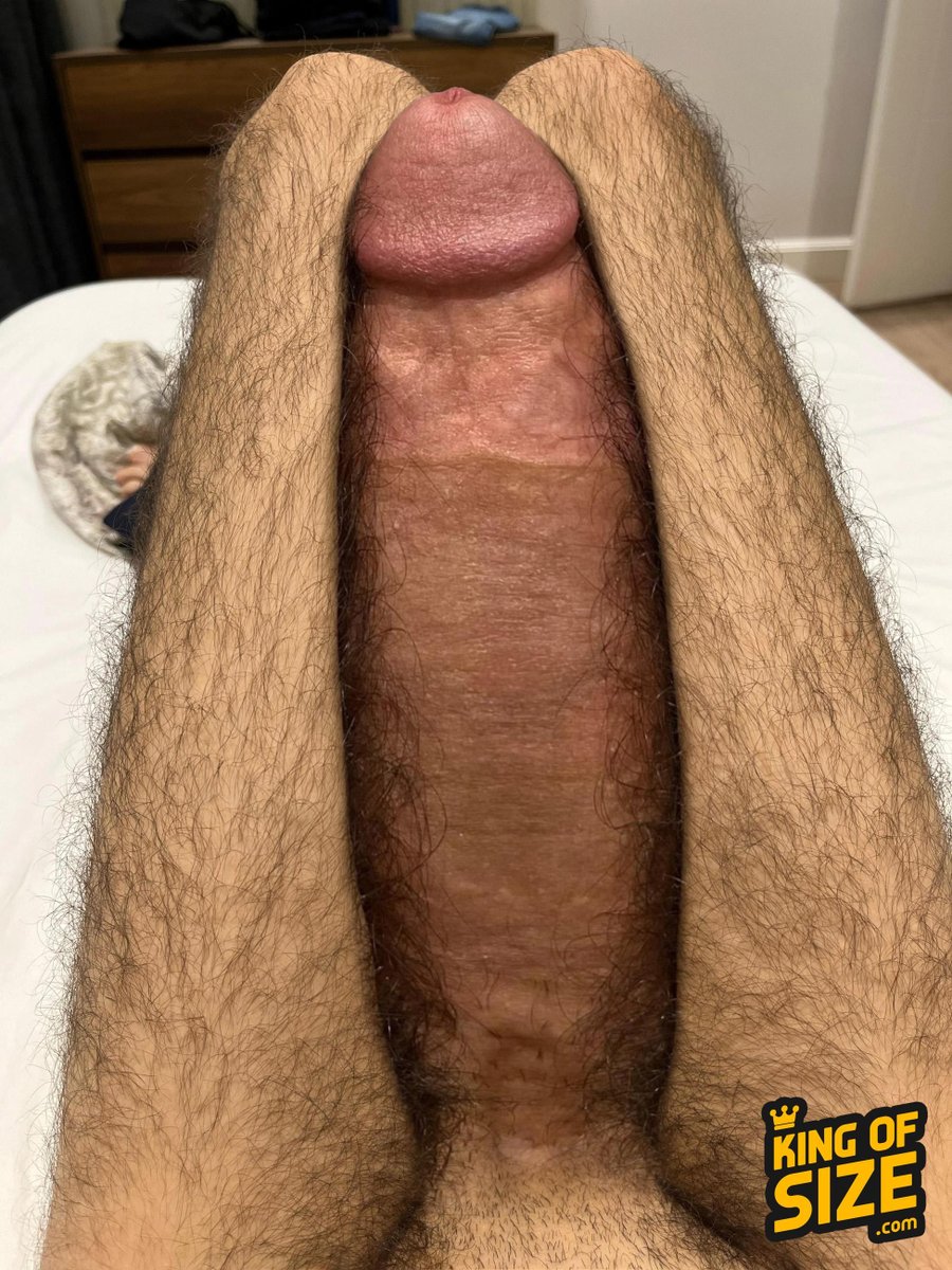 xxxGrowBigger's tweet photo. "Sorry, I know he's kinda small right now, it was cold last night..." 

"S-small?! Dude, that thing is nearly as thick as your leg!"

"Yeah, but...  *SWELL* ....now it's THICKER..." 

"Holy fuck..."

#dick #morph #growth https://t.co/2lQ8nQOcV5