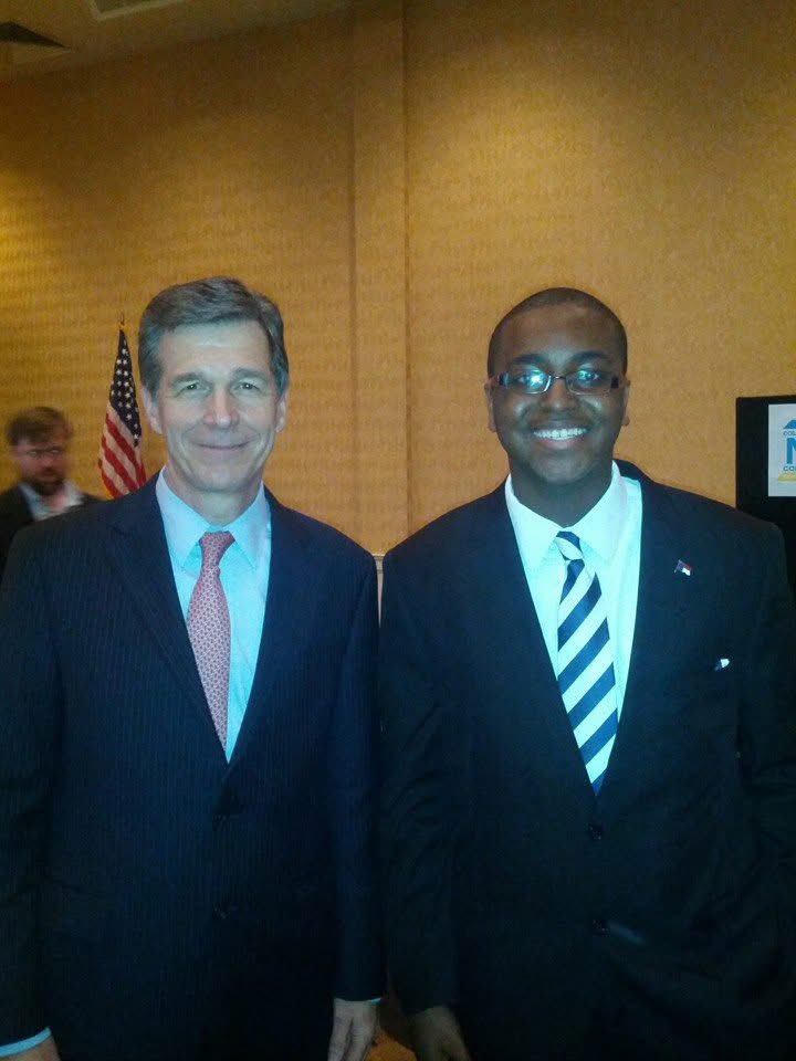 John Easterling III (@jceasterlingiii) on Twitter photo THREAD
Let me tell you a story. The year was 2014 and I was at the joint convention of <a href="/ydnc/">Young Democrats of NC</a> <a href="/CollegeDemsNC/">College Democrats of NC</a> <a href="/NCTeenDems/">NC Teen Democrats</a> . I was 17 years old and finishing up my first term as President of the NC Teen Dems. <a href="/JustinConley/">Justin Karr Conley</a> made sure I had a seat at the head table and next to my AG THREAD
Let me tell you a story. The year was 2014 and I was at the joint convention of <a href="/ydnc/">Young Democrats of NC</a> <a href="/CollegeDemsNC/">College Democrats of NC</a> <a href="/NCTeenDems/">NC Teen Democrats</a> . I was 17 years old and finishing up my first term as President of the NC Teen Dems. <a href="/JustinConley/">Justin Karr Conley</a> made sure I had a seat at the head table and next to my AG