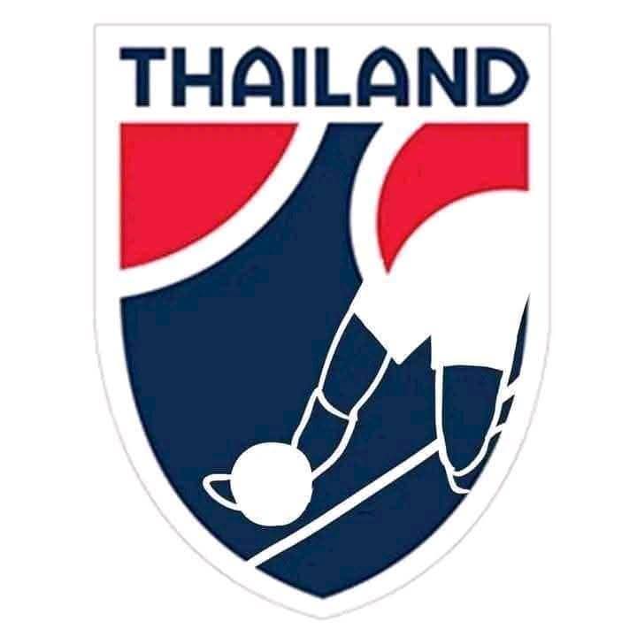 SOLCART_'s tweet photo. @fellowzikam @Papakeminem Thailand Ladyboys Football Team https://t.co/ihd0AQQM3Z