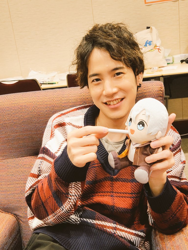 Average_Virtual's tweet photo. あけましておめでとうございます！
今年もよろしくお願いします！！！ https://t.co/J0rW8cTAIs
