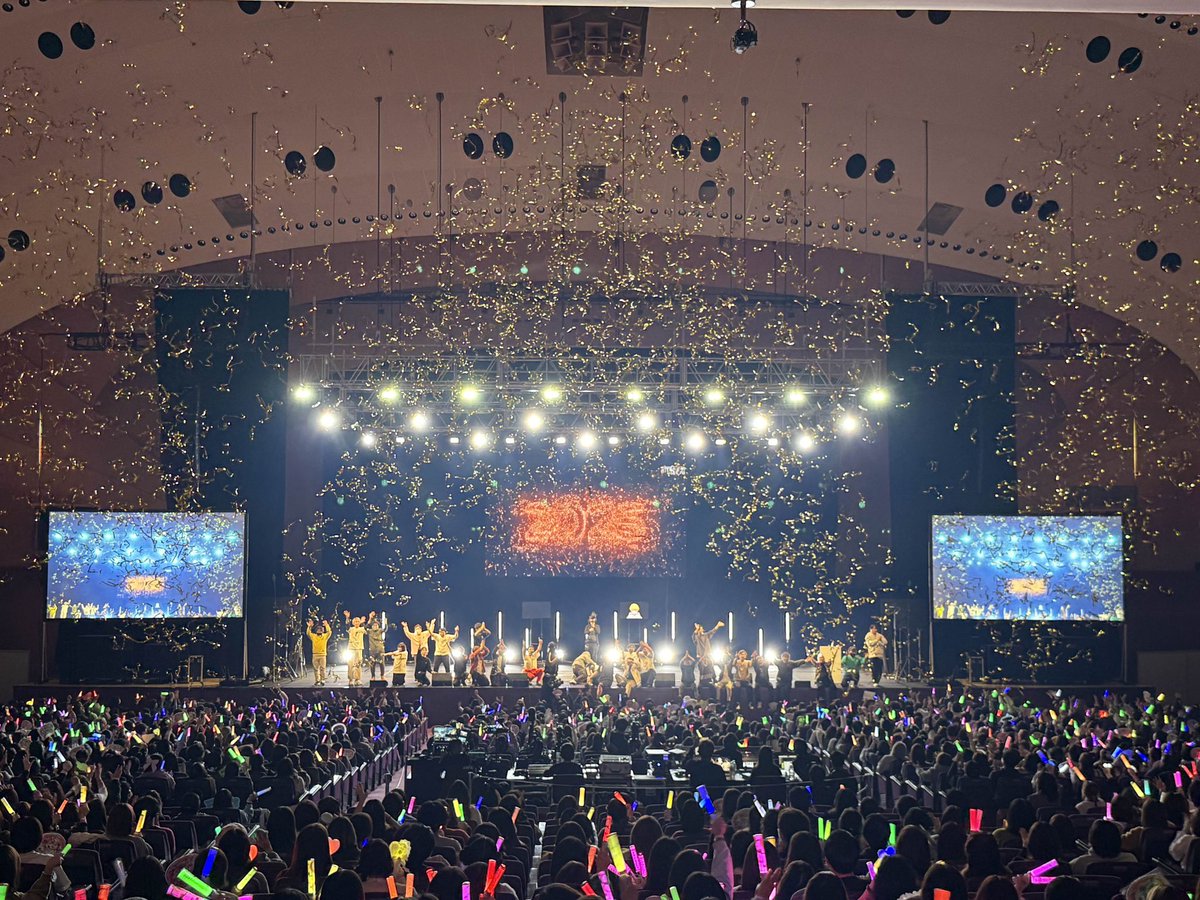 あけましておめでとうございます！🎍🎊
みんなまライブへのご来場・配信でのご参加、誠にありがとうございました！！！

皆さんのおかげで最高の2025年の幕開けとなりました！　今年も全力で頑張りますので、応援よろしくお願いします！！🙌🙌✨　　

#みんなまライブ2025
