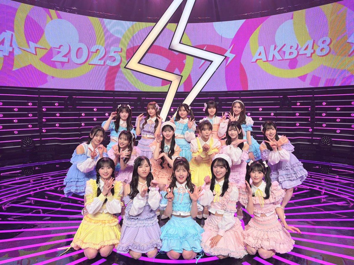 CDTVライブライブ 🩷🖤 年越しスペシャル2024→2025 ￣V