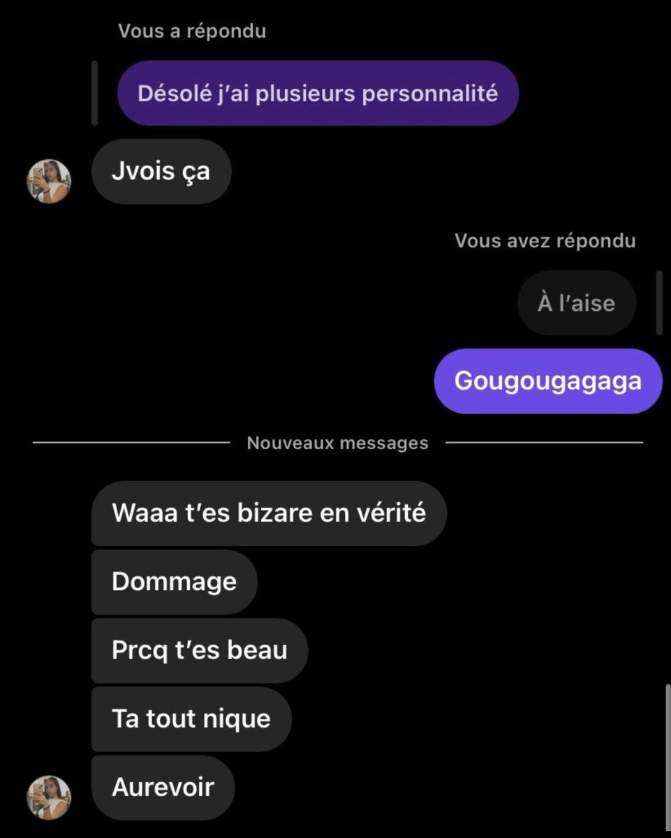 onalvo__'s tweet image. Ce screen me tabasse nuit et jour sjsjsjsj