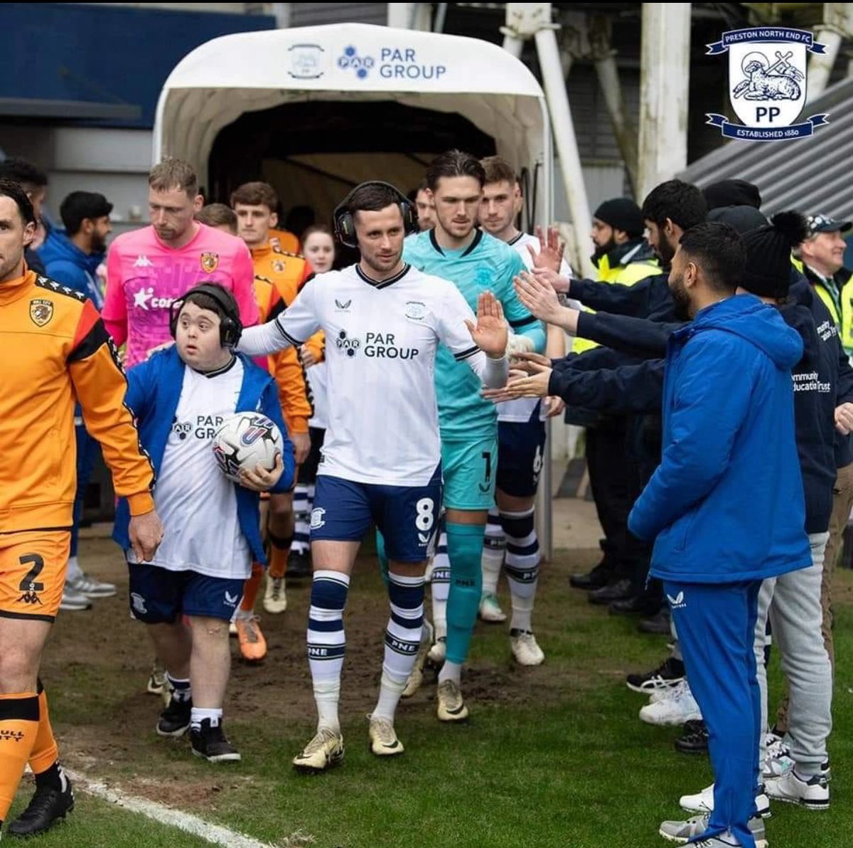MPatelsport's tweet photo. 2024, a year of blessings Alhamdulilahπ€²
Record number of campaigns supportedππΎ
One of 9 clubs to achieve Silverπ₯
Part of @EFL_Community strategy launchπ¬
Promotionπ
Chosen to be on @FA leaders programmeπ
Thousands of lives impacted embedding our #OneNorthEnd cultureπ€π https://t.co/bqNlekYE3n