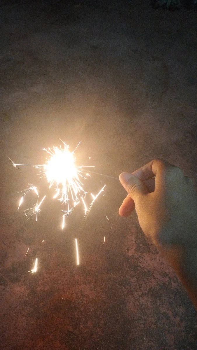 qwopkcii's tweet image. Happy new year!