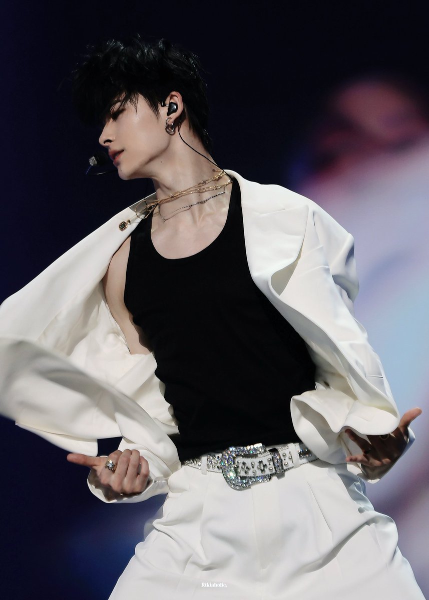 rikiaholic1209_'s tweet image. 241231 MBC

Happy new year ~

#NI_KI #니키 #ニキ #西村力 
#ENHYPEN #엔하이픈