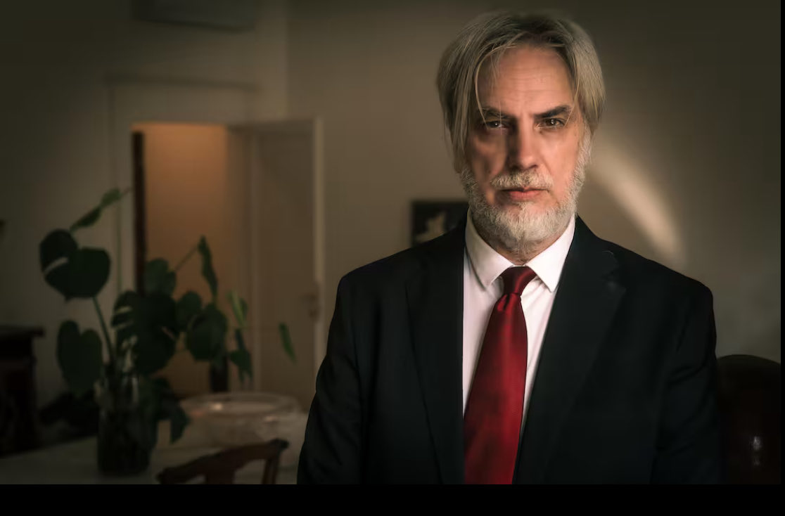 pvigano65's tweet image. #itsmylife Il 22 novembre ero riuscito a vedere un suo concerto alla @SanteriaMilano , #live di un poeta metropolitano tra #rock #indie e i #cantautori . Sulla vetta popolare della carriera gli si è chiusa in faccia la porta della vita. Preghiera per il grande #paolobenvegnu 🙏