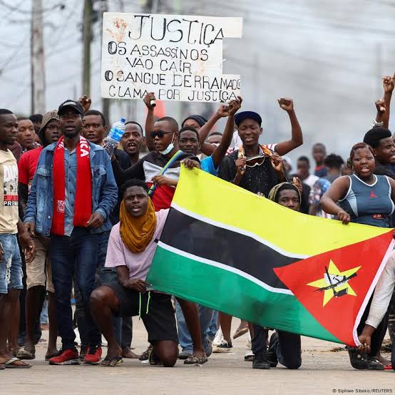 Thomas van Linge tweet media