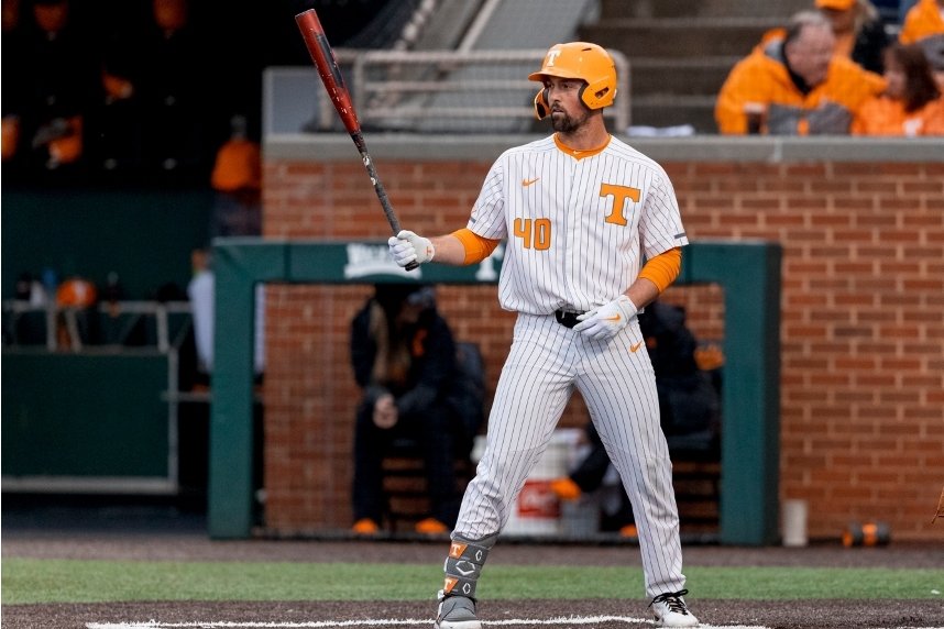 Help us give Coach Luc Lipcius a warm welcome to the  5 Star Coastal family